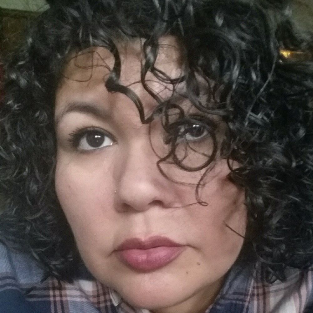 Meet your Posher, Carla